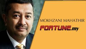 Wanita yang biasa dipanggil ummu salamah ini berasal dari keluarga dengan nasab terhormat. Mokhzani Mahathir Fortune My