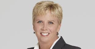 Amanda Bolling's Instagram, Twitter & Facebook