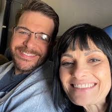 Luanne Fowler's Instagram, Twitter & Facebook