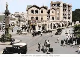 Bombay. The Khada Parsi Statue ...