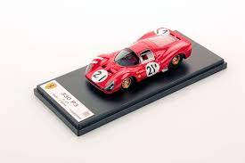 The engine and gearbox were an integral part of the structure, enhancing its rigidity. Ferrari 330 P3 Le Mans 1966 21 1 43 Looksmart Models