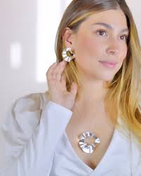 Pensando en que regalar🎁 en navidad 🧑‍🎄☃️🎄 Has tú encargo con tiempo  para esa persona especial WhatsApp 📲 3118275086