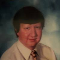 100+ perfiles de «Klementowski»