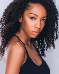 We don't care if her name Pernessa, Paprika, Panama, Paralysis, Parmesan,  Panoramic, Ponderosa, Penelope, Persuasion, Pecipitation; Pronunciation,  Presentation….Give this woman more screen time, cause she is a dime. Oh by  the way,