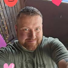 How to find small shop events for clay and glass bead bracelets in DFW?