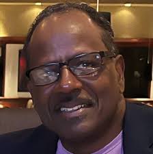 Hi guys! I'm a newbie here and also new to golfing! Something that I got  into last year so still learning of course! Name is Tara and I'm in  Texas!🫶🏽😘 And for