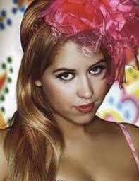 Caleigh Morris's Instagram, Twitter & Facebook