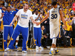Mavs pf/c david lee, who played the last two games with partially torn plantar fascia in his right david lee will play for the mavs after missing the first two games of the series due to a partially torn. Warriors David Lee Making Best Of Nba Finals From The Bench Sports Illustrated