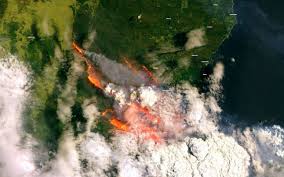 Pentru derulare, clic la fiecare cu sunet. Amploarea Incendiilor Care Fac Ravagii In Australia In Imagini Din Satelit Printre Victime Se AflÄƒ Un Pompier Surprins De O TornadÄƒ De Foc