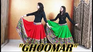 Ghoomar Padmaavat Deepika Padukone Team Bollyfunk Bollywood Chor Indian Wedding Songs Wedding Dance Video Simple Dance