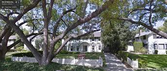 Btw, the fotb house is much larger, and for sale! Father Of The Bride House Location Global Film Locations