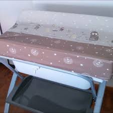 This practical bath and changing unit is ready for action in no time at all and by using only one ha. Baby Bath Stand Changing Table Brevi Lindo Babies Kids On Carousell