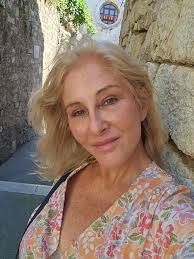 Free Pet-sitting Services in Europe, including Portugal and UK