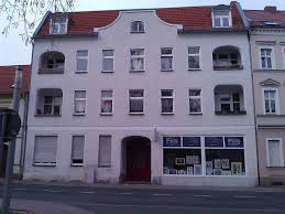 Kaltmiete 620 euro je monat nebenkosten 200 euro je monat warmmiete 820 euro je monat kaution 1.860 euro stellplatz verfügbar gartennutzung | fah. 3 Raum Wohnung Eg Zentrum Etwasmehr H D