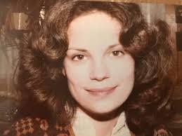 Amber Wininger's Instagram, Twitter & Facebook