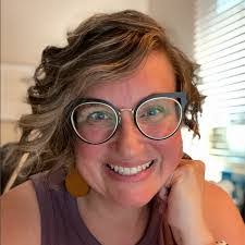 Krista Masterson's Instagram, Twitter & Facebook