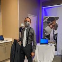 100+ perfiles de «Vaquiz»