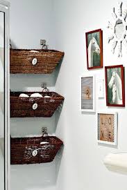 22 Rangements Astucieux Pour Les Petites Salles De Bains Rangement Mural Salle De Bain Petit Meuble Pour Salle De Bains Meuble Salle De Bain