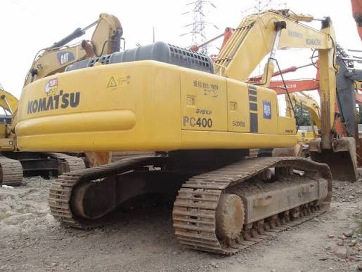 Komatsu PC400-6 Excavator