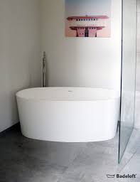 Wertigkeit Nachhaltigkeit Design Und Eleganz Sind Unsere Massstabe Badeloft Freistehende Badewanne Bathtub Fr Badewanne Mineralguss Waschtisch Waschtisch