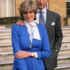 Princess diana wedding ring replica. Why Princess Diana S Engagement Ring Caused Controversy Within The Royal Family