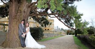 Wedding Venue For Weddings In Oxford Eynsham Hall Witney Oxfordshire Perfect Wedding Venue Country House Hotels Wedding Venues