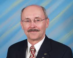 Stephan Bunker to step down from Farmington Select Board