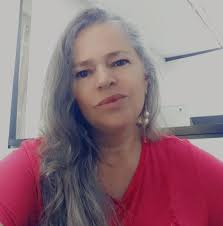 Chester Bennington, vocal do Linkin Park, faria hoje 43 anos. Nos deixou em  20 de julho de 2017... #89FM