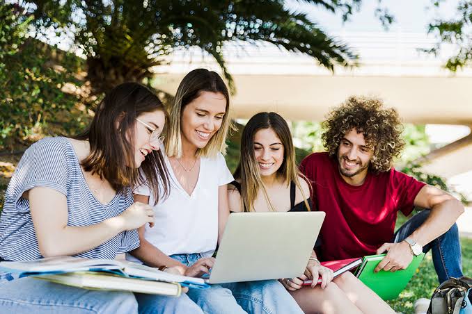 The Role of Student Portals in Student Engagement in Higher Ed - Unifyed