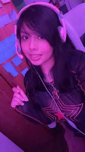 Fortnite player looking for chat partners