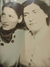 Anna E Woodward , born 10 February 1877 in New Garden Township, Chester  County and died 6 October 1941 and is buried at Faggs Manor Cemetery. Her  Father Nelson Woodward 1849 -