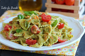Pasta Fredda Al Pesto Di Pistacchio Con Carote E Pomodorini Tutto Fa Brodo In Cucina