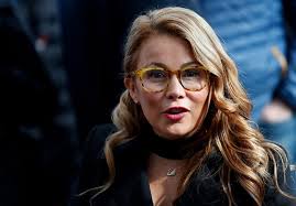 Jul 01, 2021 · cientos de personas han muerto y decenas de fuegos permanecen activos por la ola de calor que desde el viernes pasado azota partes de canadá y de ee.uu., con temperaturas de hasta 50 grados. Techo Chile Hace Enojar A Cathy Barriga Y Ella Responde Sin Pelos En La Lengua