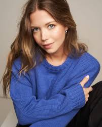 photos by @matt_kallish hmu by @makeup_by_kristine_ 🫂🫂