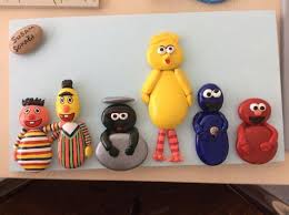 Yeniden Satista Susam Sokagi Tablomuz Rockpainting Kurabiyecanavari Siparisalinir Kirpik Edibudu Hediye Duvarsusu Minikkus Elyapimi Painting Tablolar Ve Minik Kus