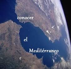 Se inspiró en alan kurdi, el niño migrante que apareció muerto en la playa del mediterráneo. Conocer El Mediterraneo