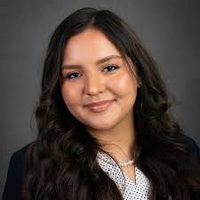 Jazmin Carrillo-Munoz, Naperville, IL Real Estate Associate