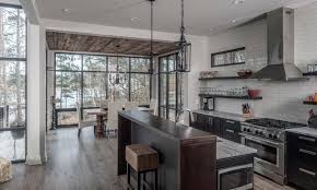 Browse cool modern lake house plans today! Modern Lake House In Alabama Blends Well Into Its Surroundings Modern Lake House Lake House Kitchen Contemporary Kitchen