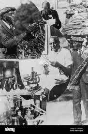 George Washington Carver (1864 - 5. Januar 1943) War Ein  Afrikanisch-Amerikanischer Wissenschaftler, Botaniker, Pädagoge Und Erfinder  In Die Sklaverei Hineingeboren. Im Jahre 1891 Besuchte Und Studierte  Botanik An Der Iowa State Agricultural