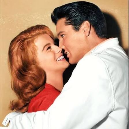 They knew exactly what they were doing. 🎥 Showchella: Viva Las Vegas (1964) 📆 April 14, 16 & 17 🎟️ Pick-it Tickets available