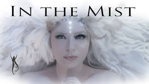 Queen and Huntress (Ode to Cynthia