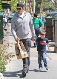 Check spelling or type a new query. Tom Brady John Edward Thomas Moynahan Photostream John Edwards Tom Brady Celebrity Entertainment