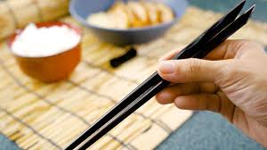 Are long nails a good idea around food? 3 Ways To Hold Chopsticks Wikihow