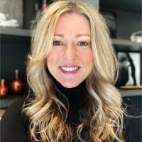 Brandy Beaver's Instagram, Twitter & Facebook