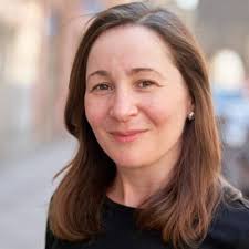 How Narrative Shows Work Best for Branded Podcasts