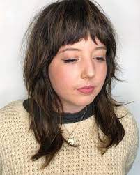 Bangs For Round Face Shapes 22 Flattering Haircuts Short Hair With Bangs Bangs For Round Face Short Bangs