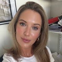 900+ "Emma-jane" profiles