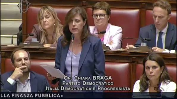 images?q=tbn:ANd9GcRXnO94QlO6XbmN7hwiE_Q97a0SAAk2wiQsXCy-_VeD_XqaMq9PWGPrUpM&s=10 Il governo vuole rendere imputabili i minori come gli adulti: cosa cambia davvero con il nuovo ddl