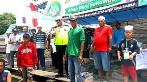 Lidia staroń ponownie będzie senatorem. Sekitar 500 Perahu Motor Arungi Sungai Martapura Menuju Haul Ke 15 Abah Guru Sekumpul Kantor Berita Kalimantan