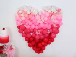Cool symbols ♡😎 collection of cool computer text symbols and signs that you can use on facebook and other places. How To Make An Ombre Balloon Heart Backdrop Fun365